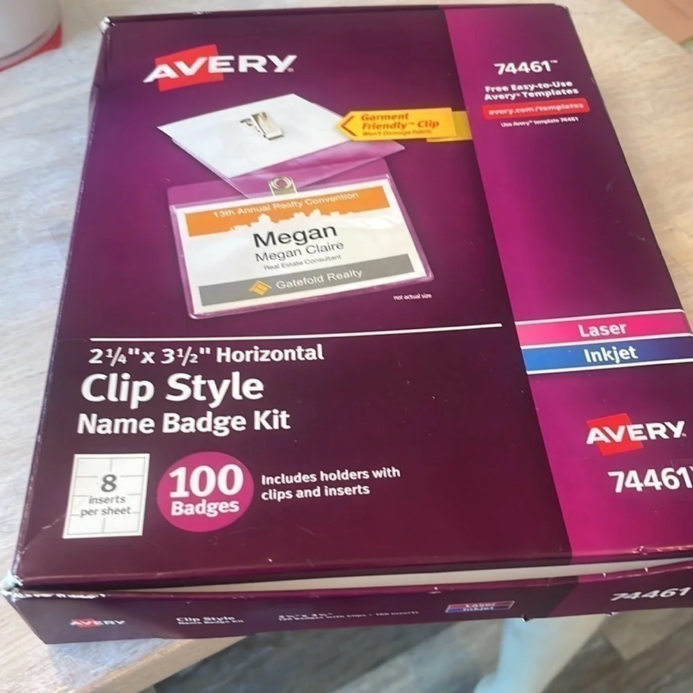 Avery clip style name badge kit 100 badges holders clips inserts New